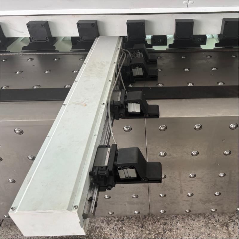 Intelligent Four-Side Laser Grooving Machining Center - Image 9